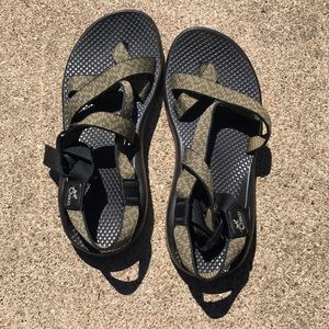 Chaco sandals size Women’s 8